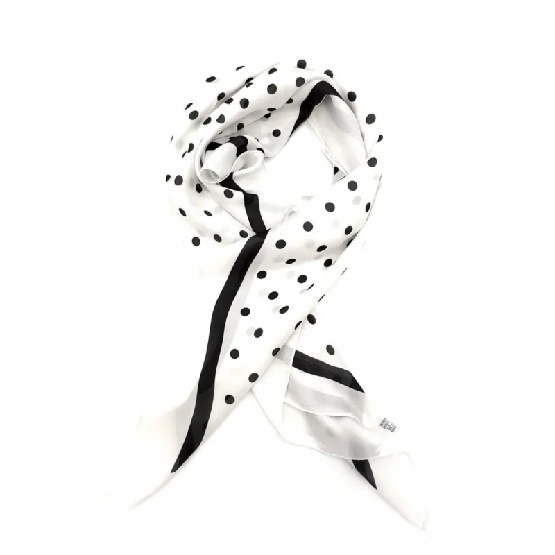 Foulard a pois