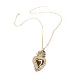 collana con cuore sacro