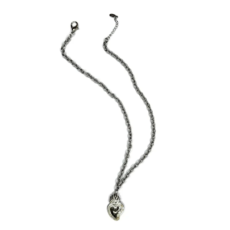 collana con cuore sacro
