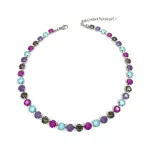 collana di pietre colorate