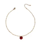 collana con cristallo